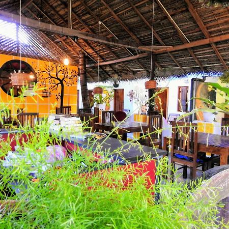 Cresent Bay Beach Hotel Arugam Bay Esterno foto