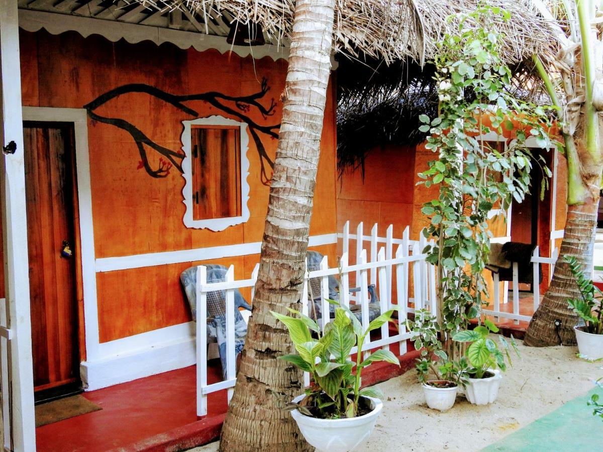 Cresent Bay Beach Hotel Arugam Bay Esterno foto